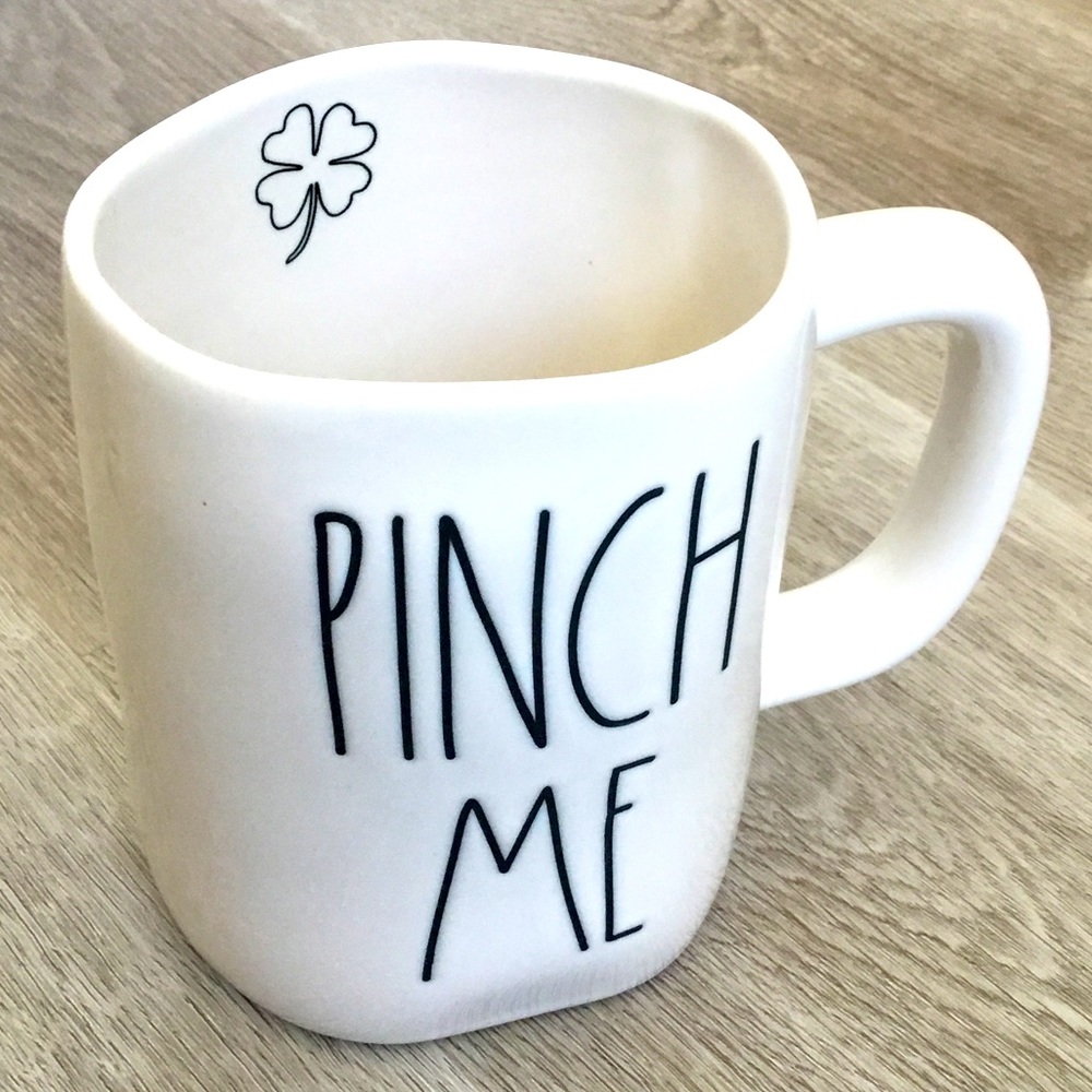 Rae Dunn Ceramic PINCH ME  🍀 Mug NWT